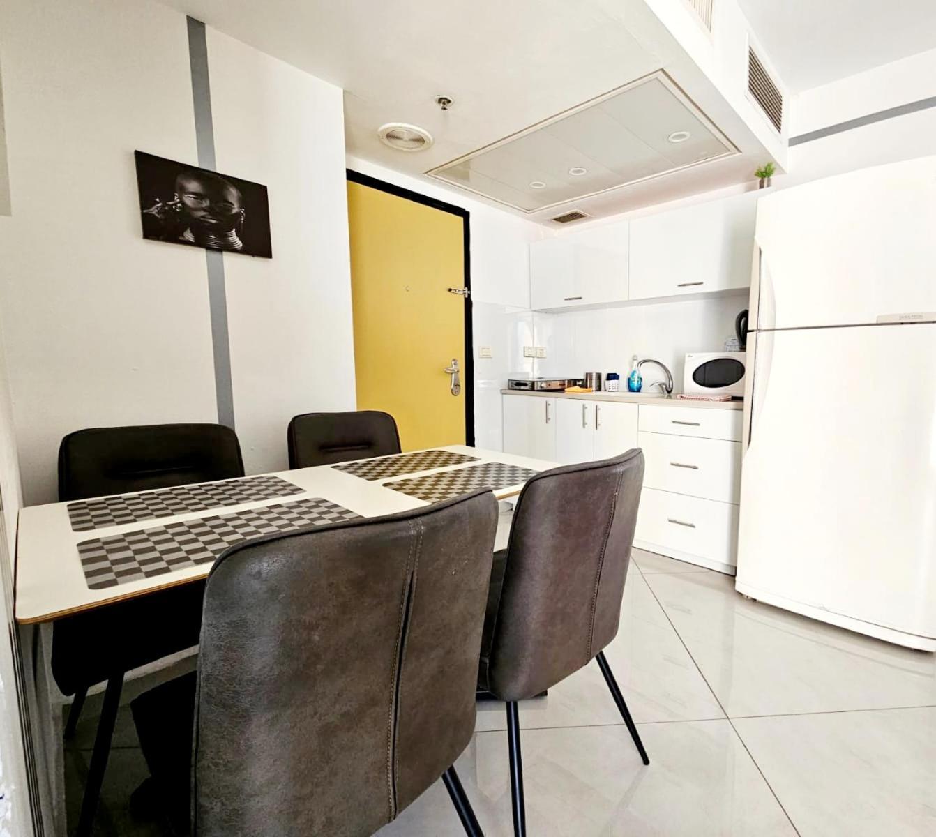 בת ים Go To Apartments In Leonardo מראה חיצוני תמונה
