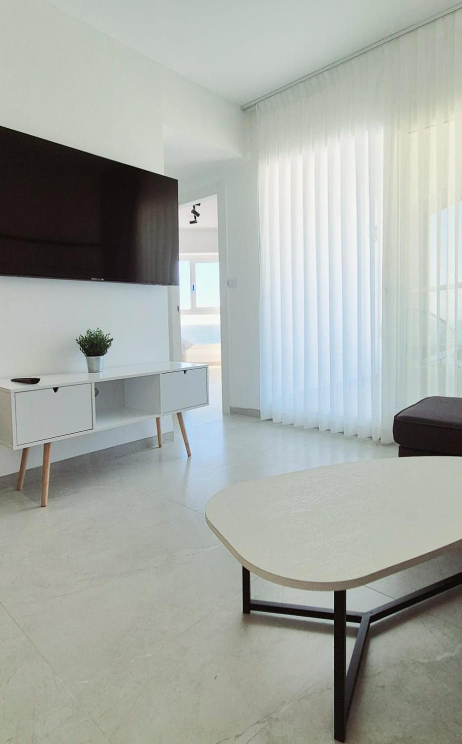 בת ים Go To Apartments In Leonardo חדר תמונה